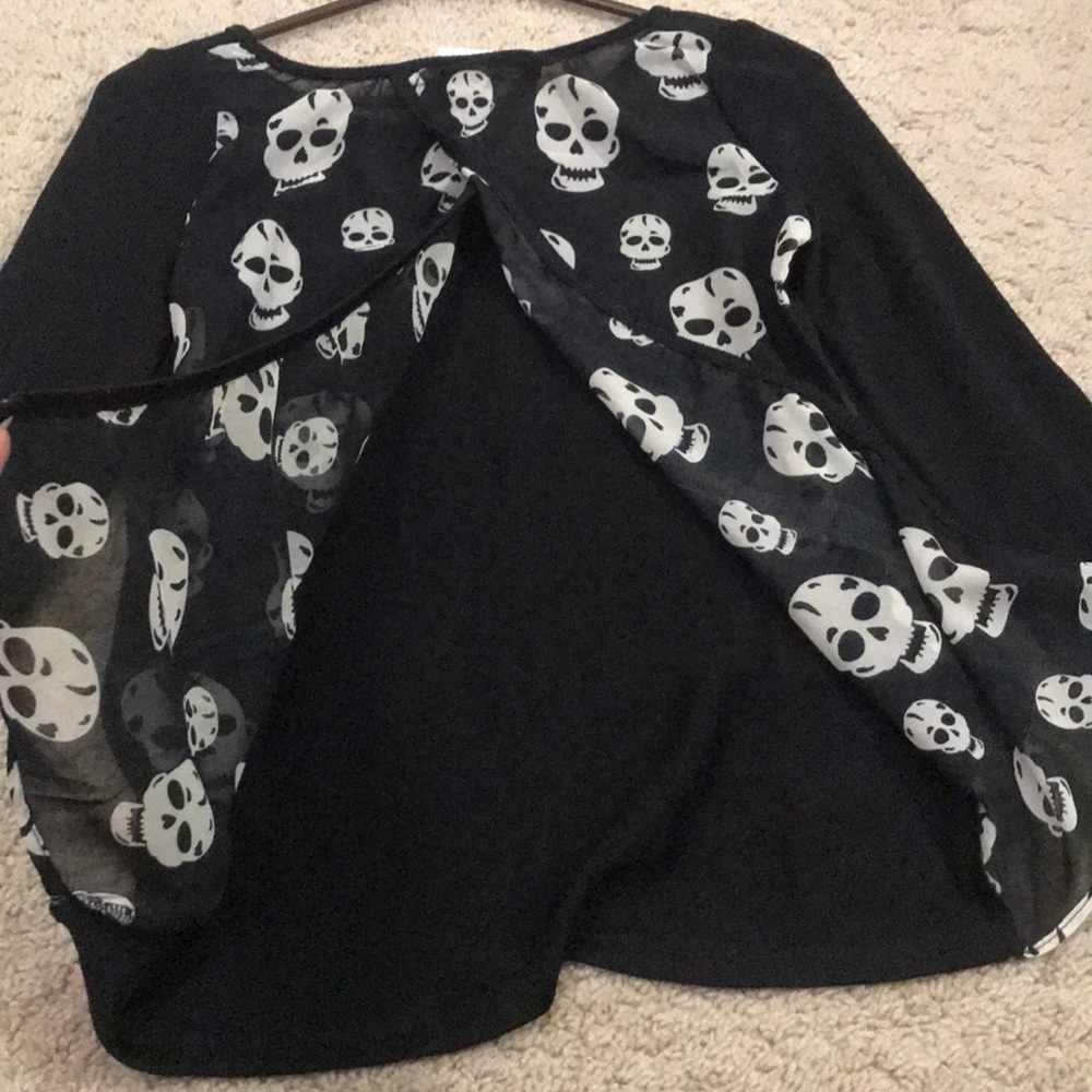 Brand new Sweater